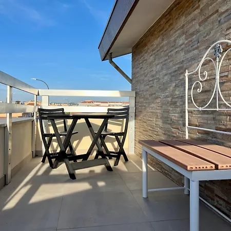 Behappy & Rooftop Vandrarhem Esmoriz