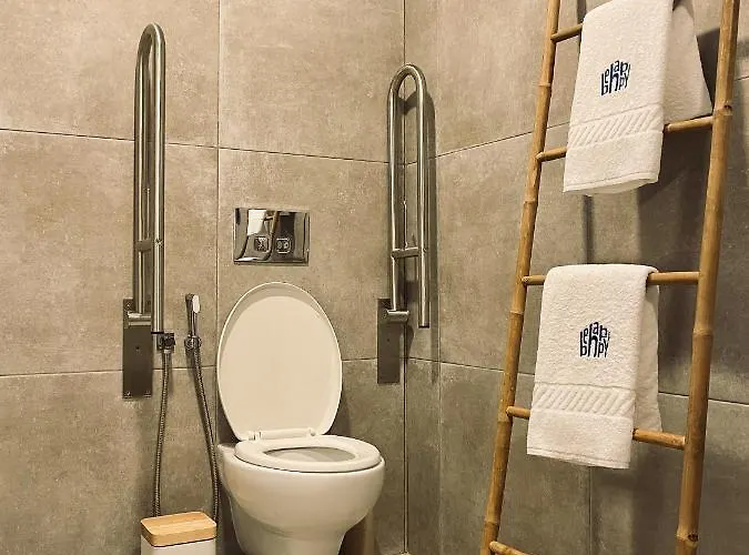 Hostel Behappy & Brunch *