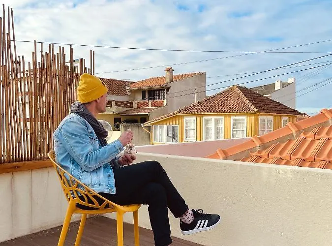 Hostel Behappy & Brunch *